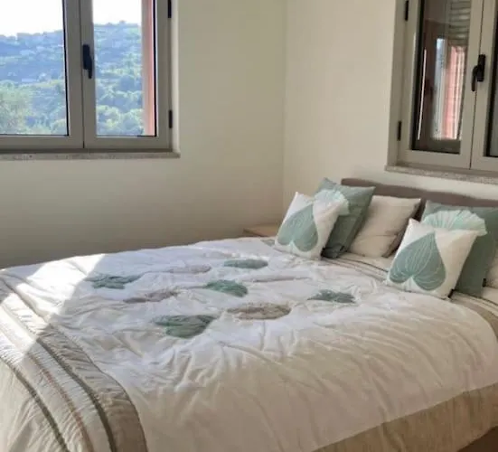 Outeiro Douro House *